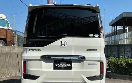 Honda Stepwgn IV рестайлинг, 2019 год, 1 830 000 рублей, 11 фотография
