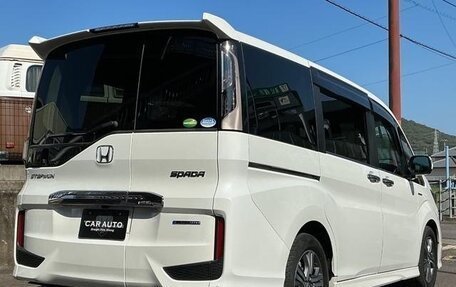 Honda Stepwgn IV рестайлинг, 2019 год, 1 830 000 рублей, 8 фотография