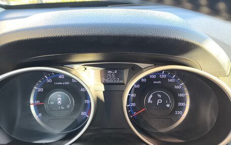Hyundai ix35 I рестайлинг, 2012 год, 860 000 рублей, 5 фотография