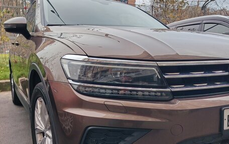 Volkswagen Tiguan II, 2019 год, 1 818 000 рублей, 3 фотография