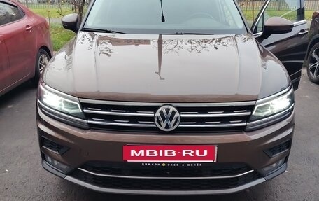 Volkswagen Tiguan II, 2019 год, 1 818 000 рублей, 4 фотография