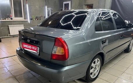 Hyundai Accent II, 2005 год, 235 000 рублей, 3 фотография
