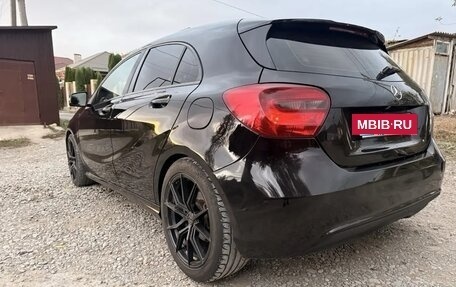 Mercedes-Benz A-Класс, 2014 год, 1 370 000 рублей, 2 фотография