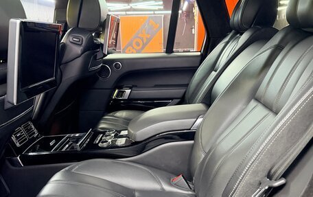Land Rover Range Rover IV рестайлинг, 2015 год, 3 900 000 рублей, 14 фотография