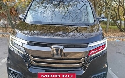 Honda Stepwgn IV рестайлинг, 2019 год, 2 550 000 рублей, 1 фотография