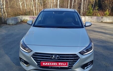 Hyundai Solaris II рестайлинг, 2018 год, 1 530 000 рублей, 1 фотография