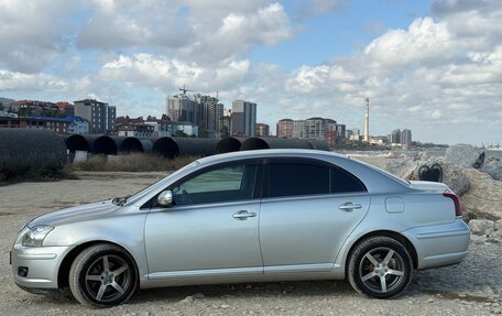Toyota Avensis III рестайлинг, 2006 год, 600 000 рублей, 1 фотография
