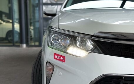 Toyota Camry, 2017 год, 2 279 000 рублей, 10 фотография