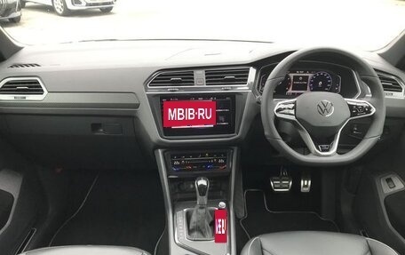 Volkswagen Tiguan II, 2022 год, 2 850 015 рублей, 8 фотография