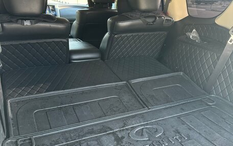 Infiniti QX56, 2010 год, 2 800 000 рублей, 14 фотография