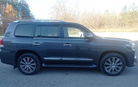 Toyota Land Cruiser 200, 2014 год, 3 299 999 рублей, 4 фотография