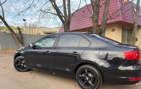 Volkswagen Jetta VII, 2012 год, 900 000 рублей, 4 фотография