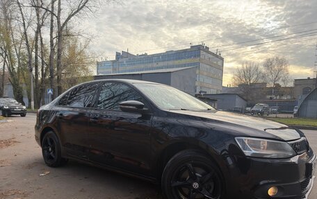 Volkswagen Jetta VII, 2012 год, 900 000 рублей, 7 фотография