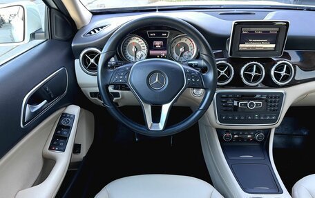 Mercedes-Benz GLA, 2015 год, 2 388 000 рублей, 16 фотография