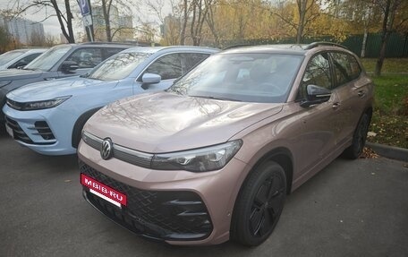 Volkswagen Tiguan, 2024 год, 4 550 000 рублей, 4 фотография