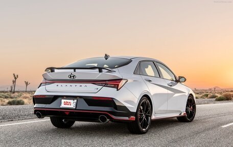 Hyundai Elantra, 2023 год, 1 315 000 рублей, 4 фотография
