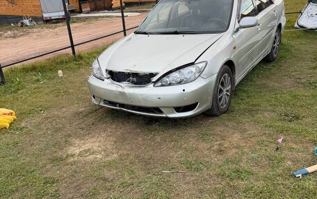 Toyota Camry V40, 2004 год, 500 000 рублей, 3 фотография
