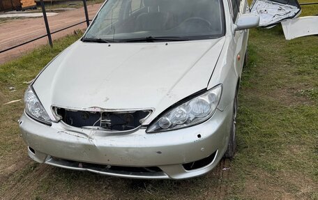 Toyota Camry V40, 2004 год, 500 000 рублей, 2 фотография