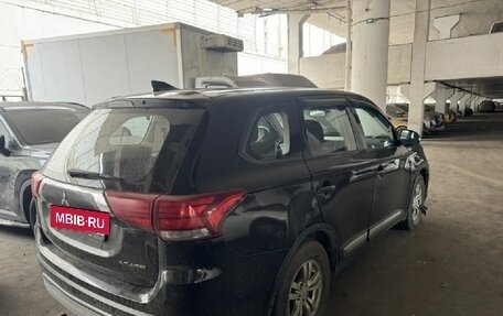 Mitsubishi Outlander III рестайлинг 3, 2018 год, 1 366 200 рублей, 4 фотография