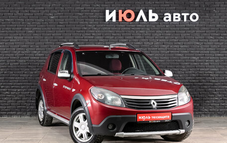 Renault Sandero I, 2013 год, 700 000 рублей, 3 фотография