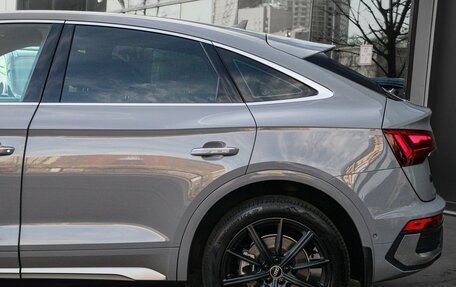 Audi Q5, 2021 год, 4 990 000 рублей, 7 фотография