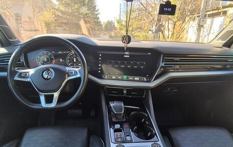 Volkswagen Touareg III, 2019 год, 4 350 000 рублей, 6 фотография