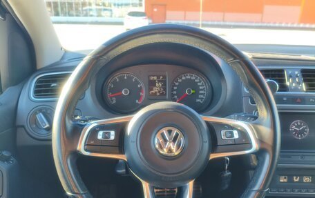 Volkswagen Polo VI (EU Market), 2018 год, 1 350 000 рублей, 5 фотография