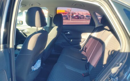 Volkswagen Polo VI (EU Market), 2018 год, 1 350 000 рублей, 8 фотография