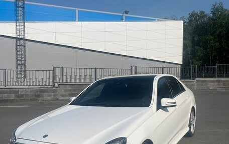 Mercedes-Benz E-Класс, 2013 год, 1 900 000 рублей, 9 фотография