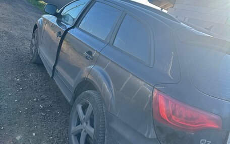 Audi Q7, 2010 год, 2 700 000 рублей, 3 фотография