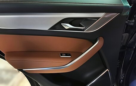Jaguar F-Pace, 2023 год, 7 050 000 рублей, 11 фотография