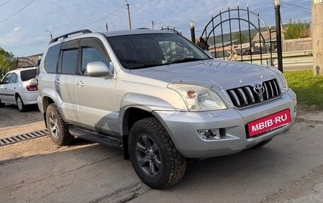 Toyota Land Cruiser Prado 120, 2004 год, 1 750 000 рублей, 2 фотография