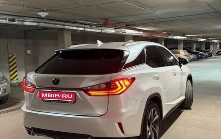 Lexus RX IV рестайлинг, 2016 год, 3 400 000 рублей, 4 фотография