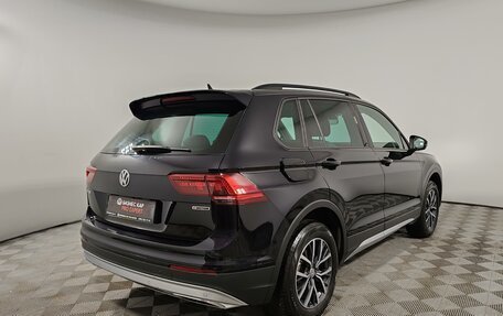 Volkswagen Tiguan II, 2019 год, 2 655 000 рублей, 5 фотография