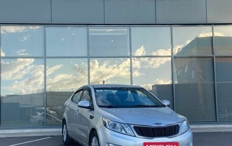 KIA Rio III рестайлинг, 2012 год, 589 000 рублей, 2 фотография