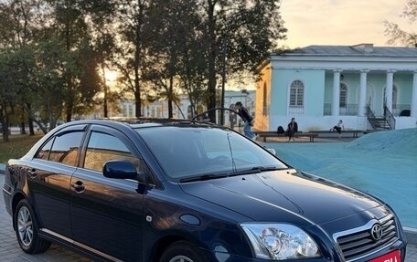 Toyota Avensis III рестайлинг, 2006 год, 675 000 рублей, 4 фотография