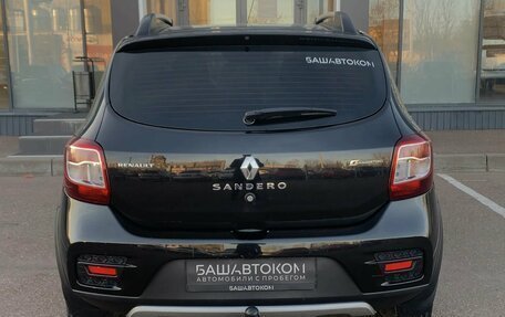 Renault Sandero II рестайлинг, 2016 год, 899 000 рублей, 5 фотография