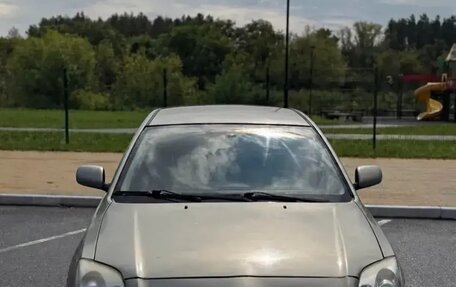 Toyota Avensis III рестайлинг, 2004 год, 580 000 рублей, 3 фотография