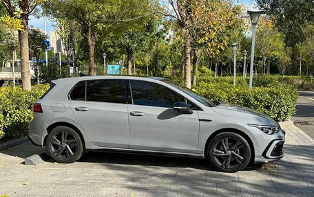 Volkswagen Golf VIII, 2023 год, 2 080 000 рублей, 9 фотография