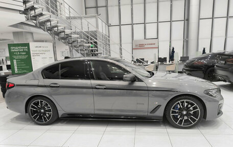 BMW 5 серия, 2021 год, 3 550 000 рублей, 8 фотография