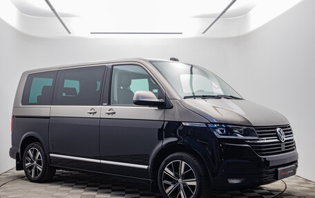 Volkswagen Multivan T6 рестайлинг, 2021 год, 4 790 000 рублей, 5 фотография
