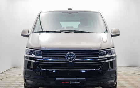 Volkswagen Multivan T6 рестайлинг, 2021 год, 4 790 000 рублей, 6 фотография