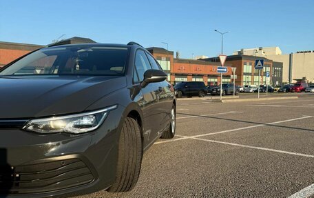 Volkswagen Golf VIII, 2021 год, 2 650 000 рублей, 5 фотография