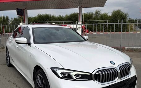 BMW 3 серия, 2023 год, 3 200 000 рублей, 3 фотография