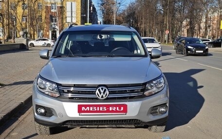Volkswagen Tiguan I, 2013 год, 900 000 рублей, 2 фотография
