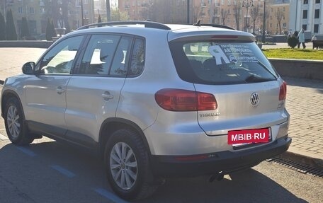 Volkswagen Tiguan I, 2013 год, 900 000 рублей, 4 фотография