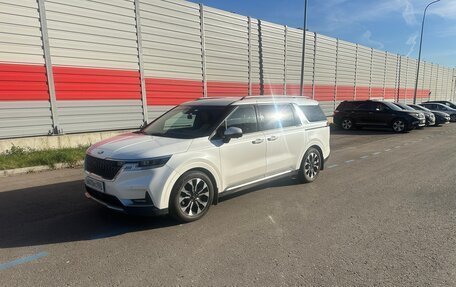 KIA Carnival, 2021 год, 3 900 000 рублей, 2 фотография