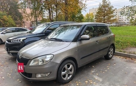 Skoda Fabia II, 2011 год, 530 000 рублей, 3 фотография