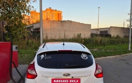 Ford Focus III, 2011 год, 650 000 рублей, 2 фотография