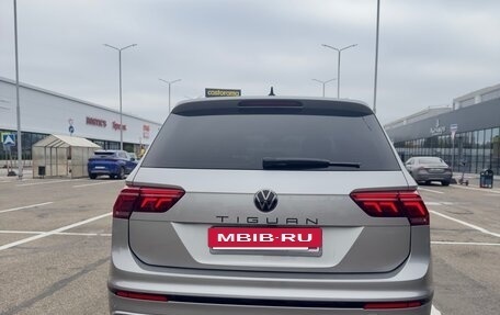 Volkswagen Tiguan II, 2021 год, 2 850 000 рублей, 4 фотография